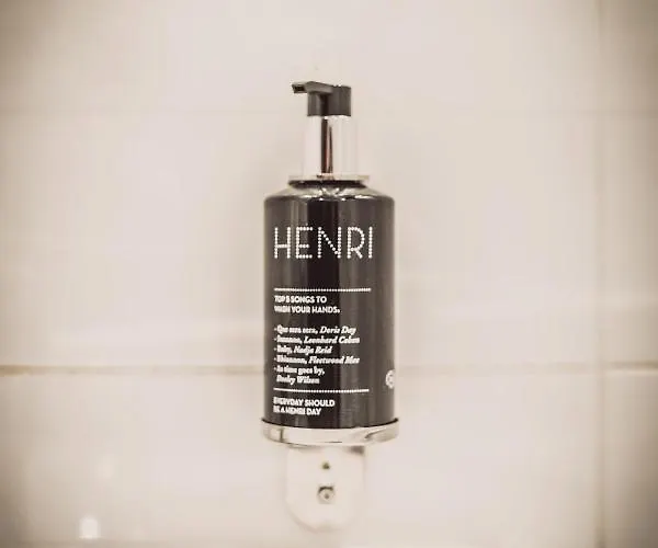Hotel Henri