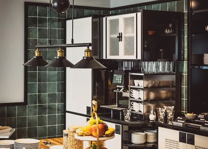 Hotel Henri 4*