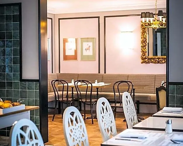 Henri Hotel 4*