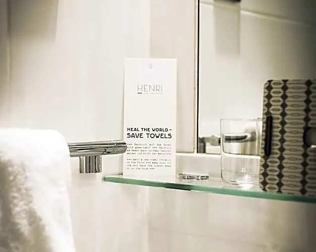 Hotel Henri 4*
