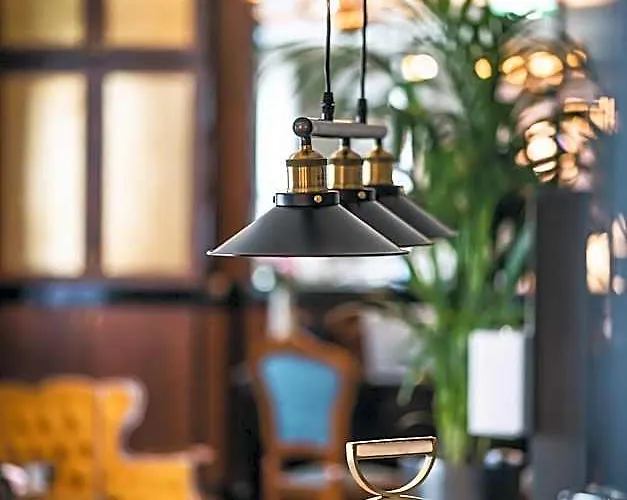 Hotel Henri 4*
